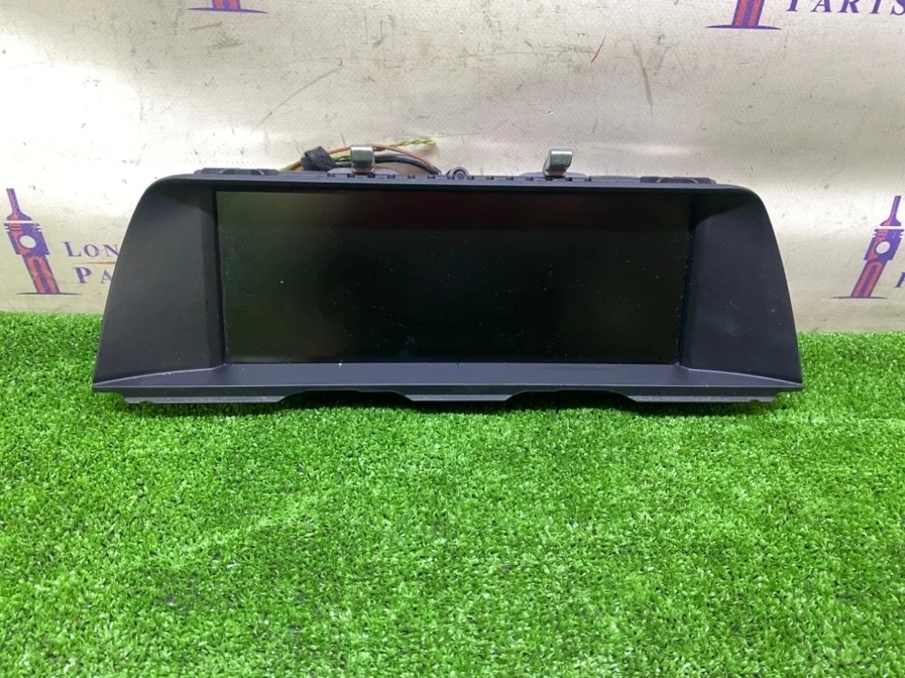 Монитор BMW F10