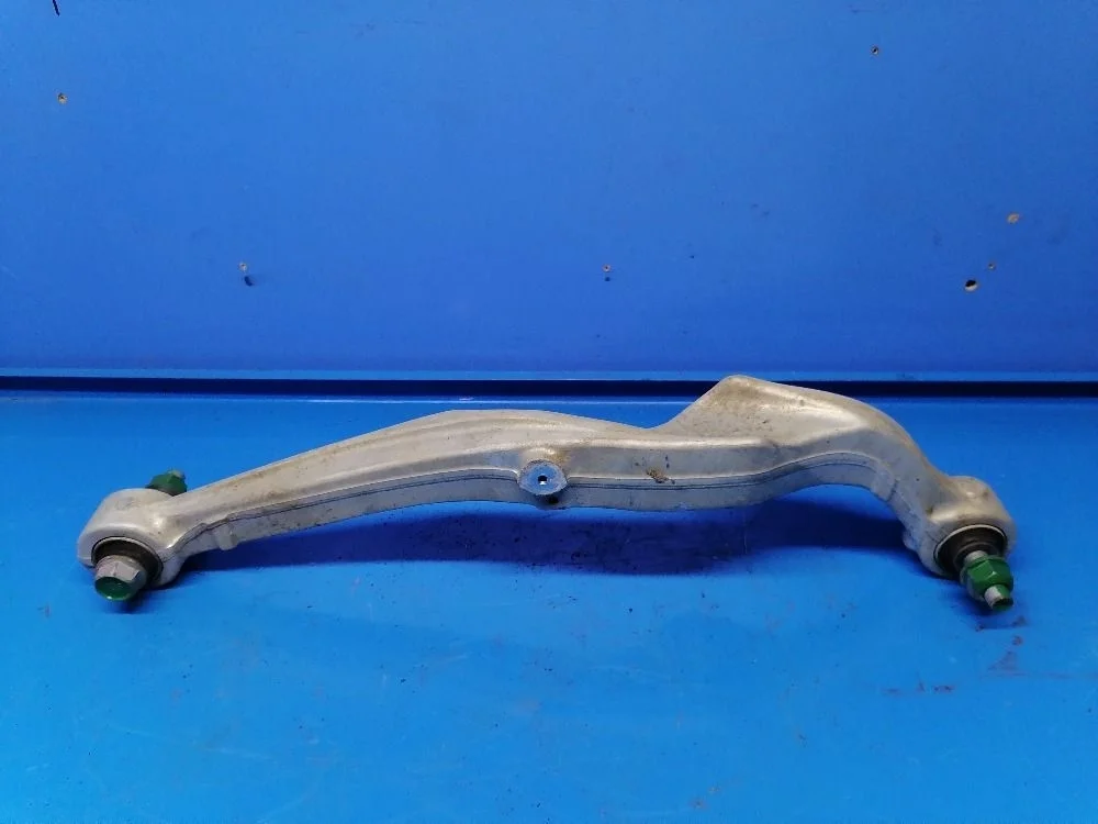 Рычаг задний верхний правый Nissan X-Trail II (2007—2011) 55120JD03C