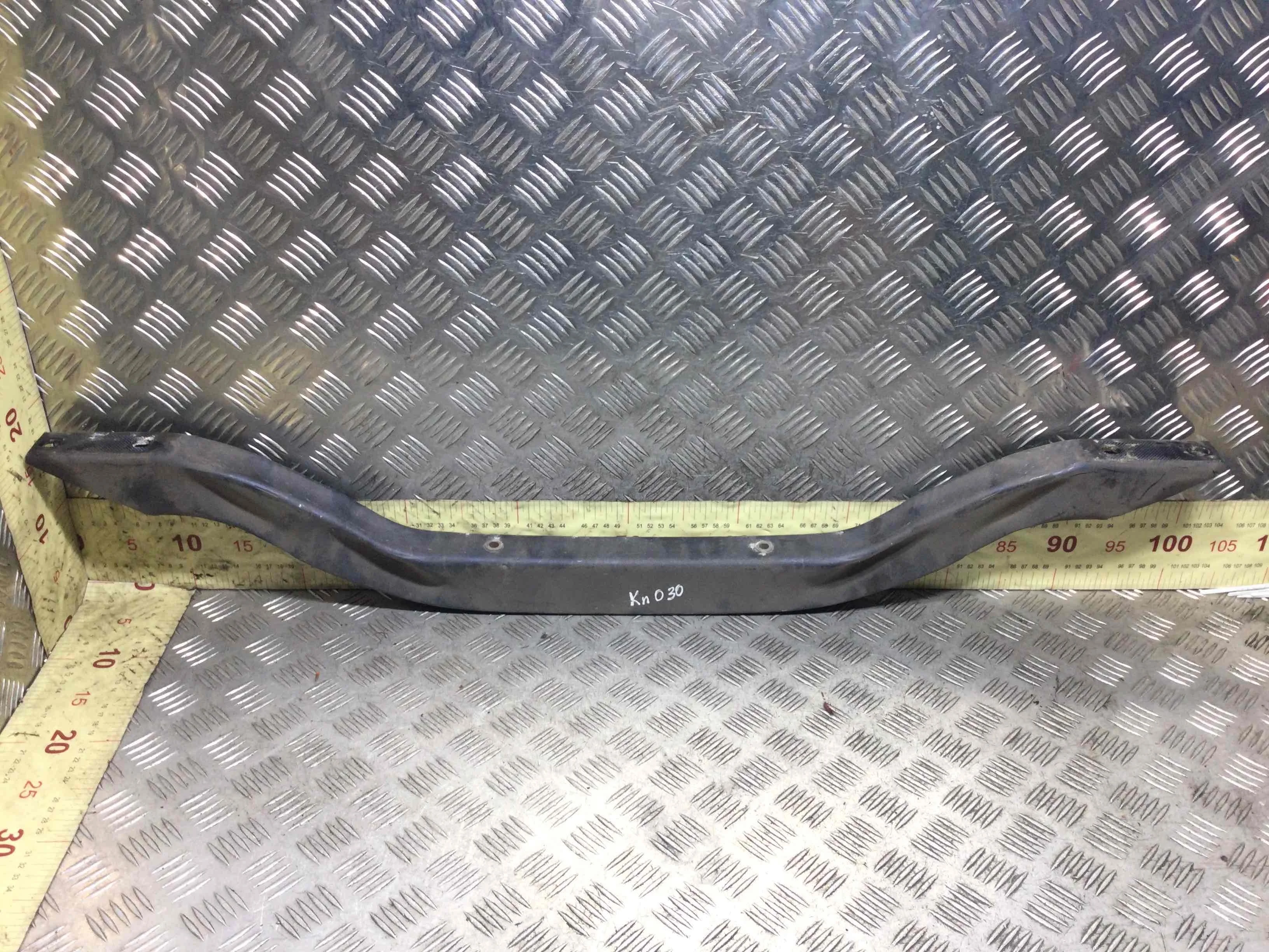 Усилитель бампера переднего Land Rover Range Rover 3 поколение (2002-2005) бензин 4.4