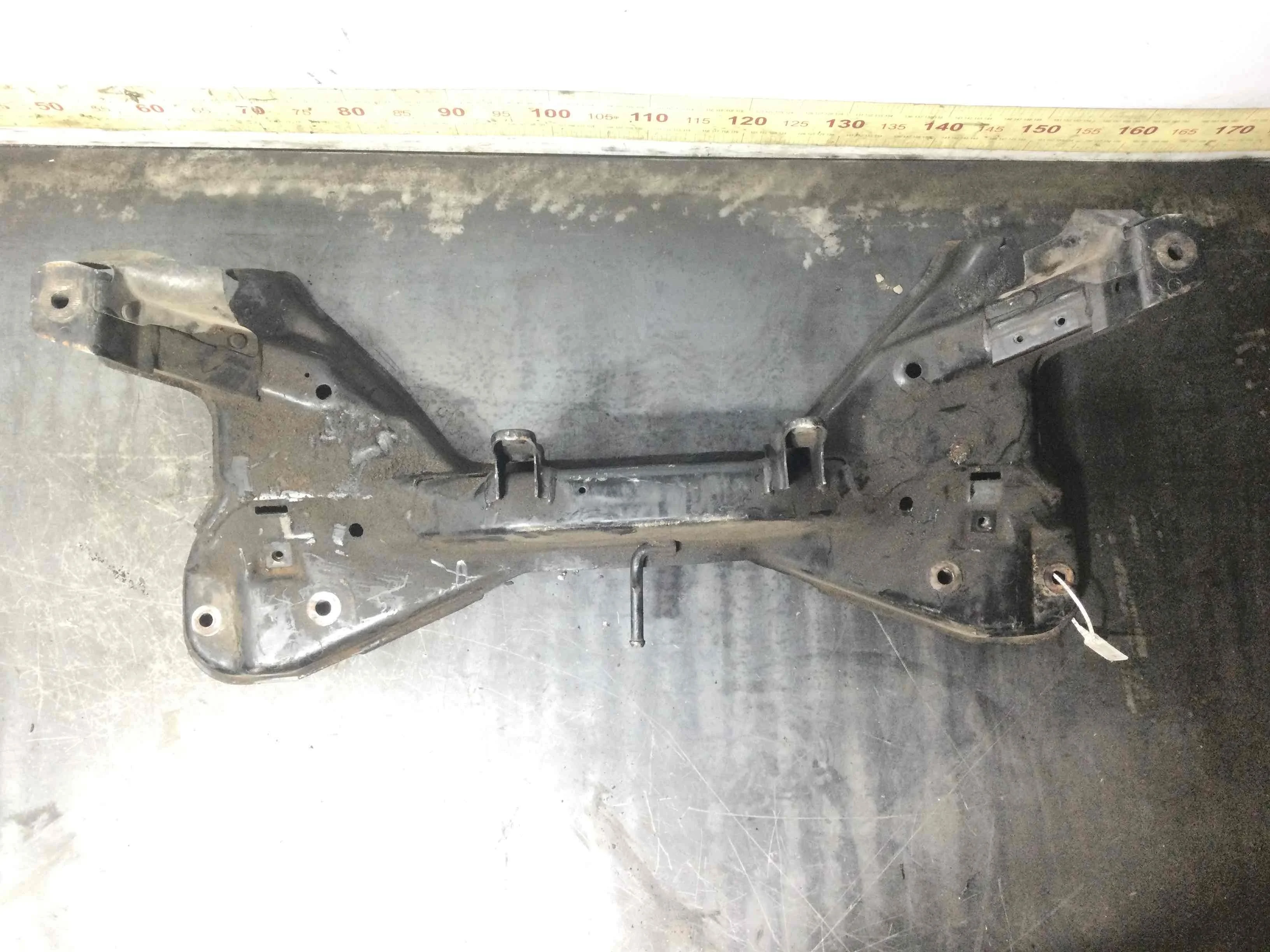 Балка подвески передняя (подрамник) Volvo V40 1 поколение [рестайлинг] (2000-2002) бензин 1.8  Механика Седан