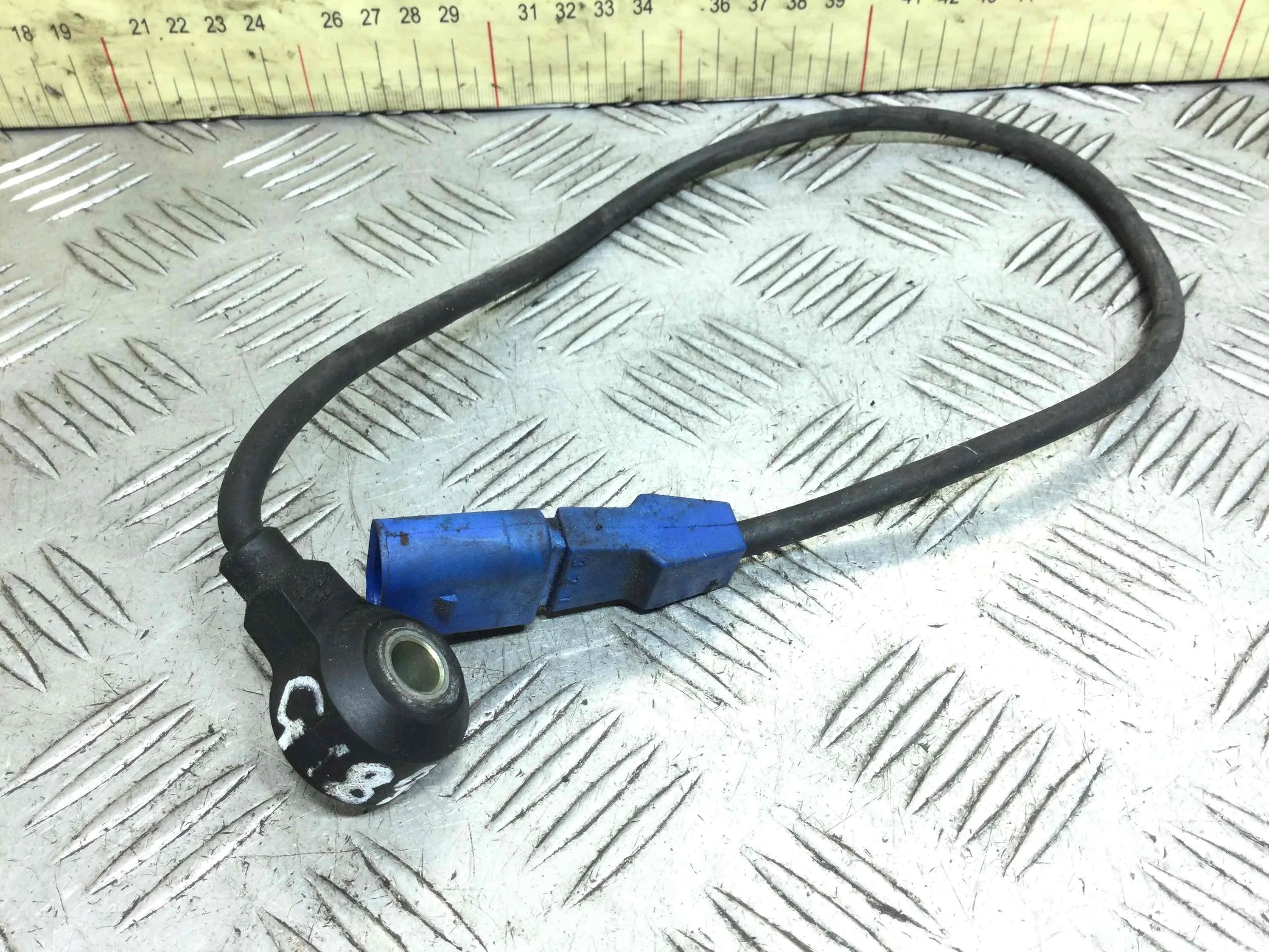 Датчик детонации Audi A6 C5/4B (1997-2004) бензин 2.0 i Механика Седан