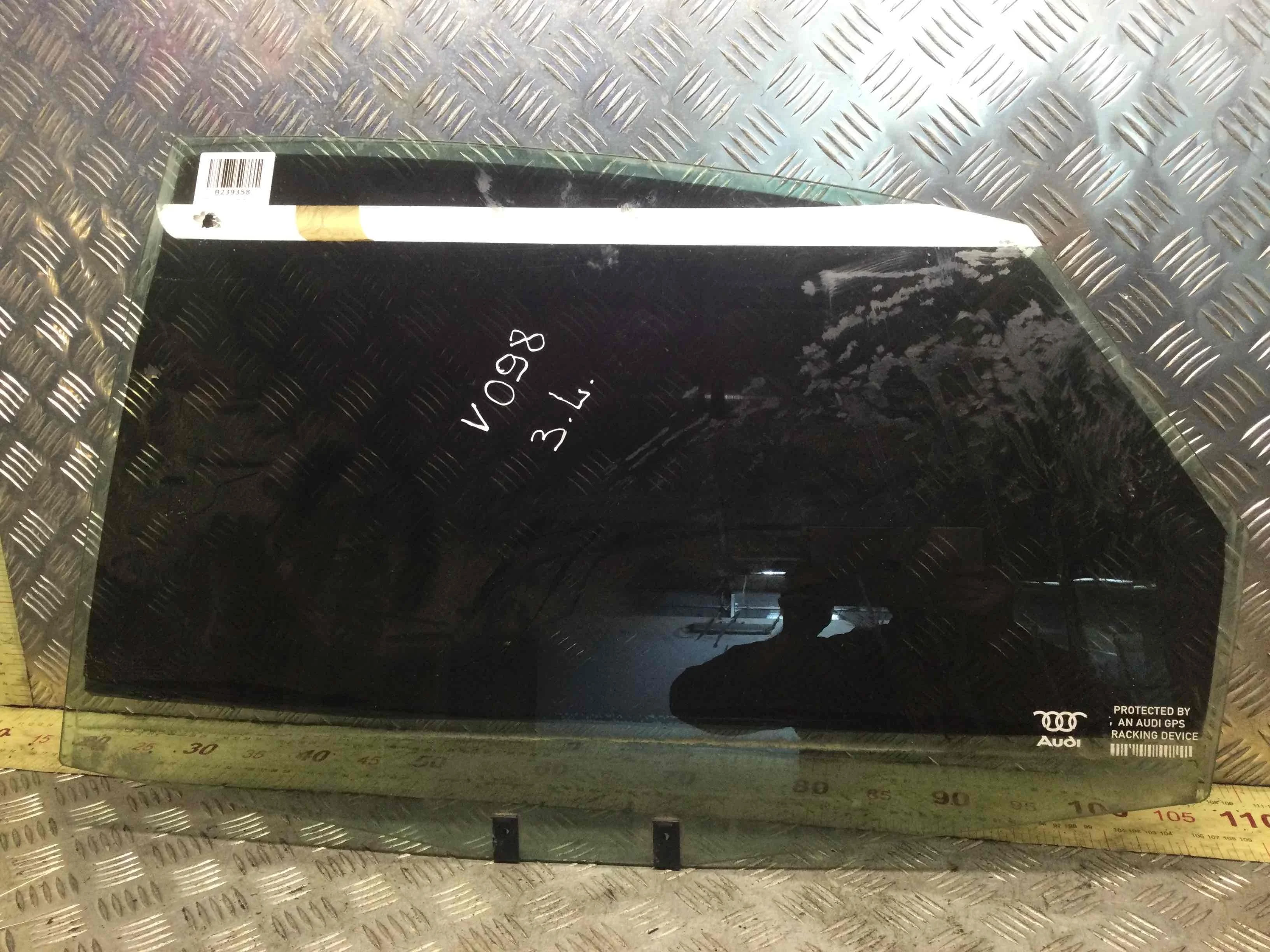 Стекло двери задней левой Audi A6 C5/4B (1997-2004) дизель 2.5 TDI Автомат Седан