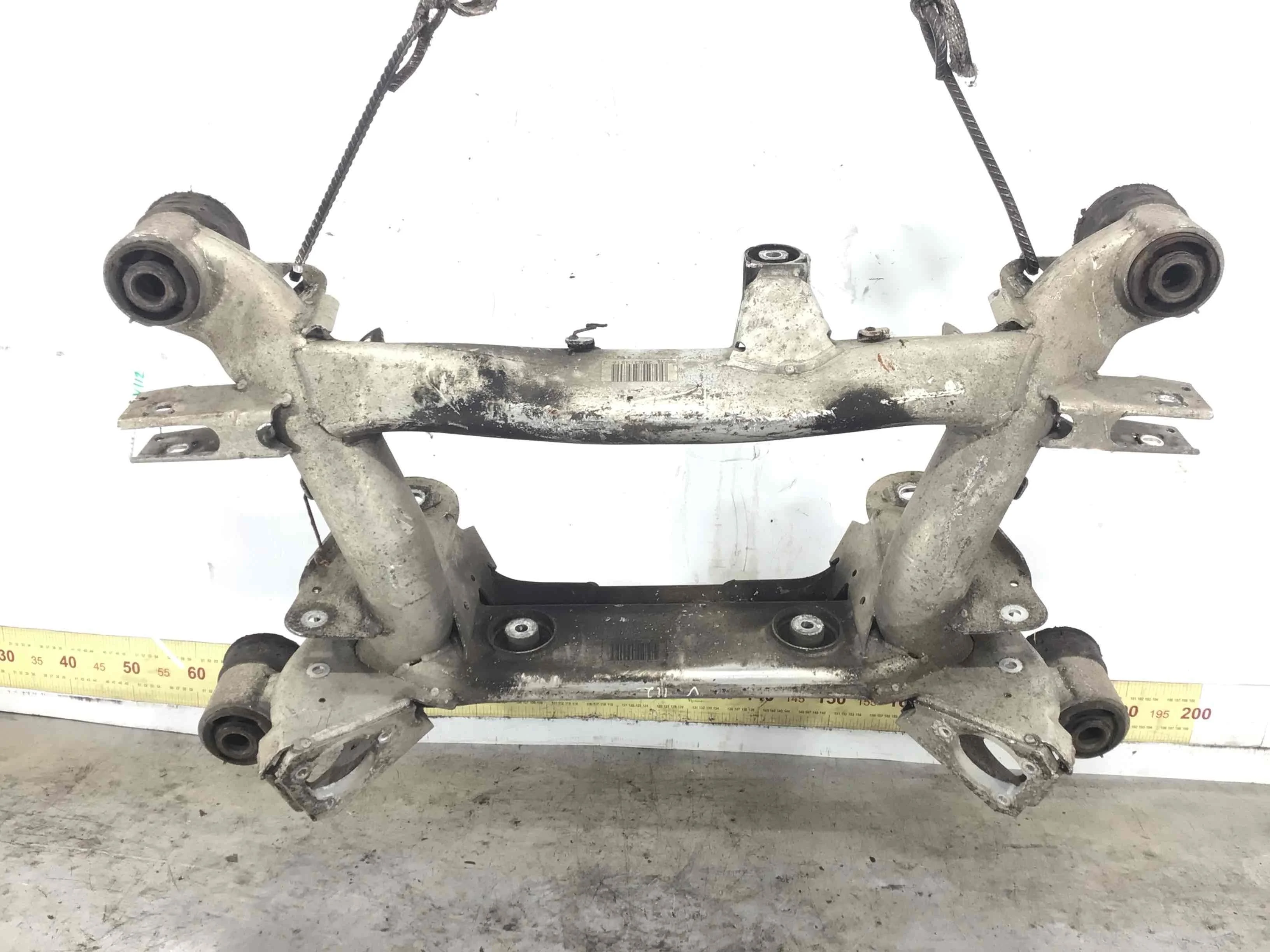 Балка подвески задняя BMW 5-Series 5-Series E39 1995 - 2004 бензин 2.5 i Механика Универсал