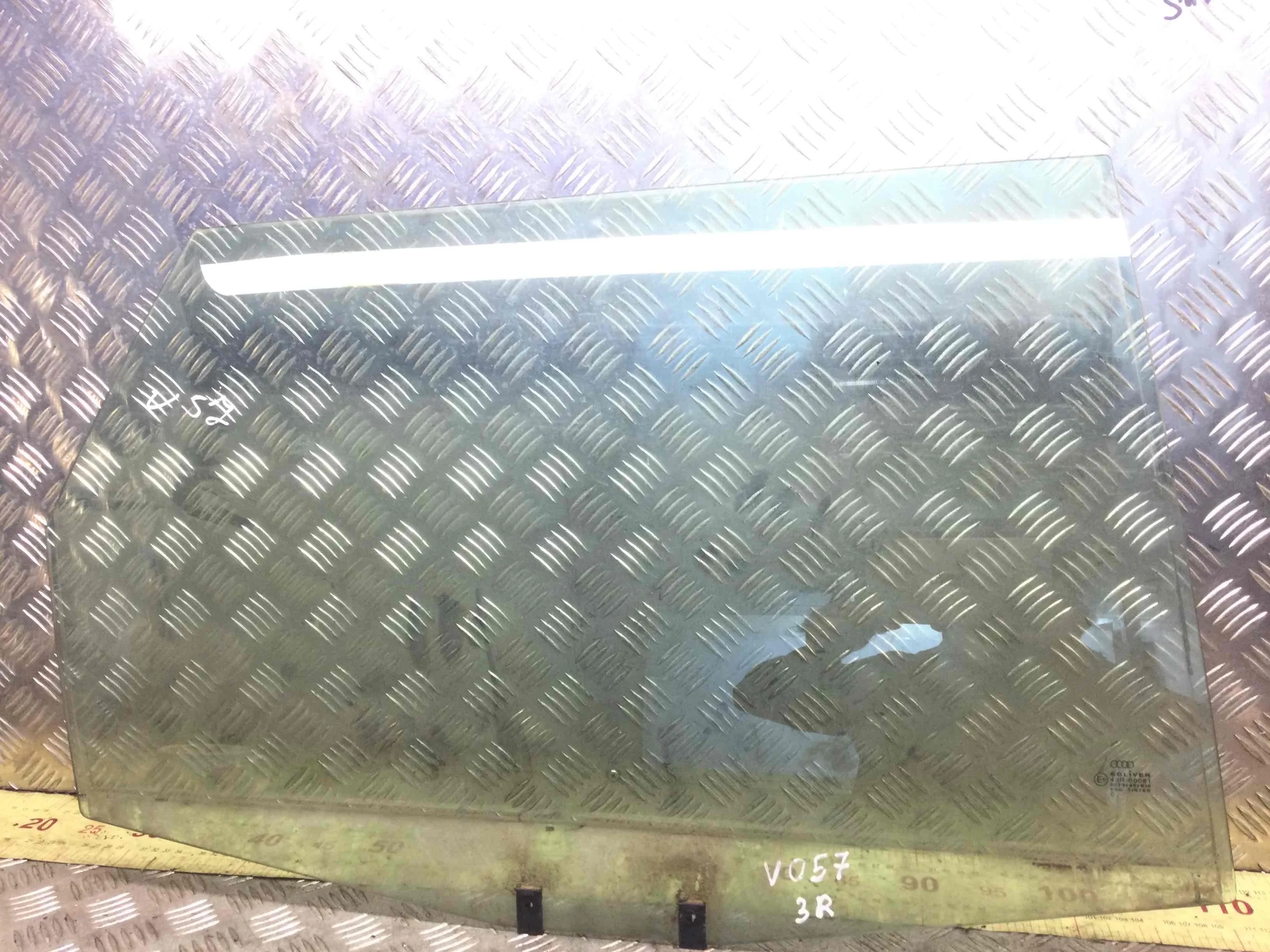 Стекло двери задней правой Audi A6 C5/4B (1997-2004) дизель 2.5 TDI Автомат Универсал