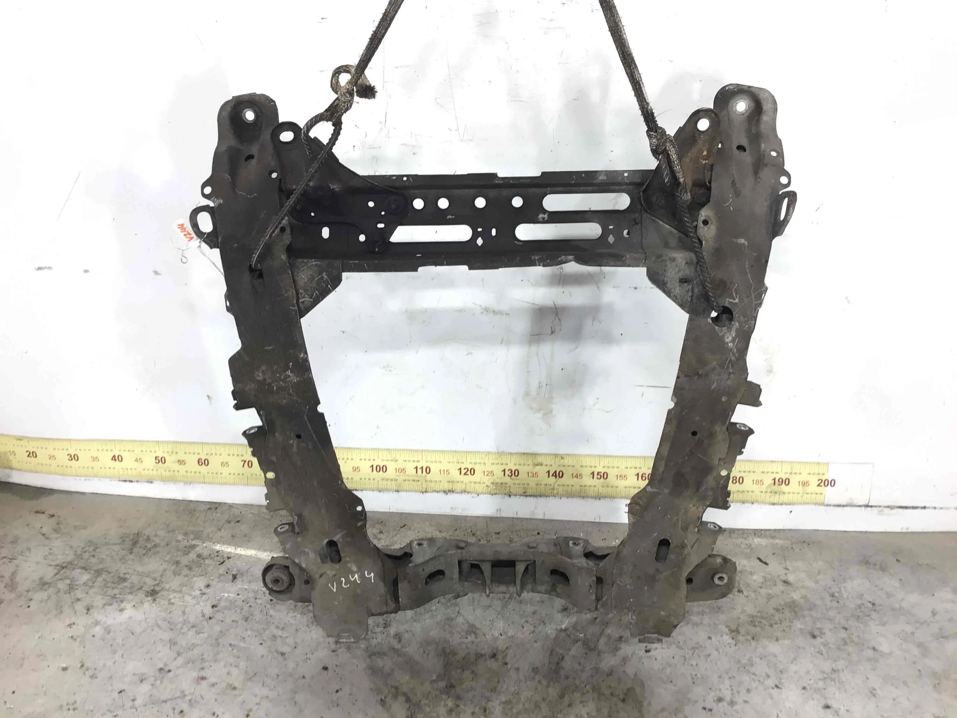 Балка подвески передняя (подрамник) Renault Scenic 1 поколение [рестайлинг] (1999-2003) бензин 1.6 i Механика Минивэн