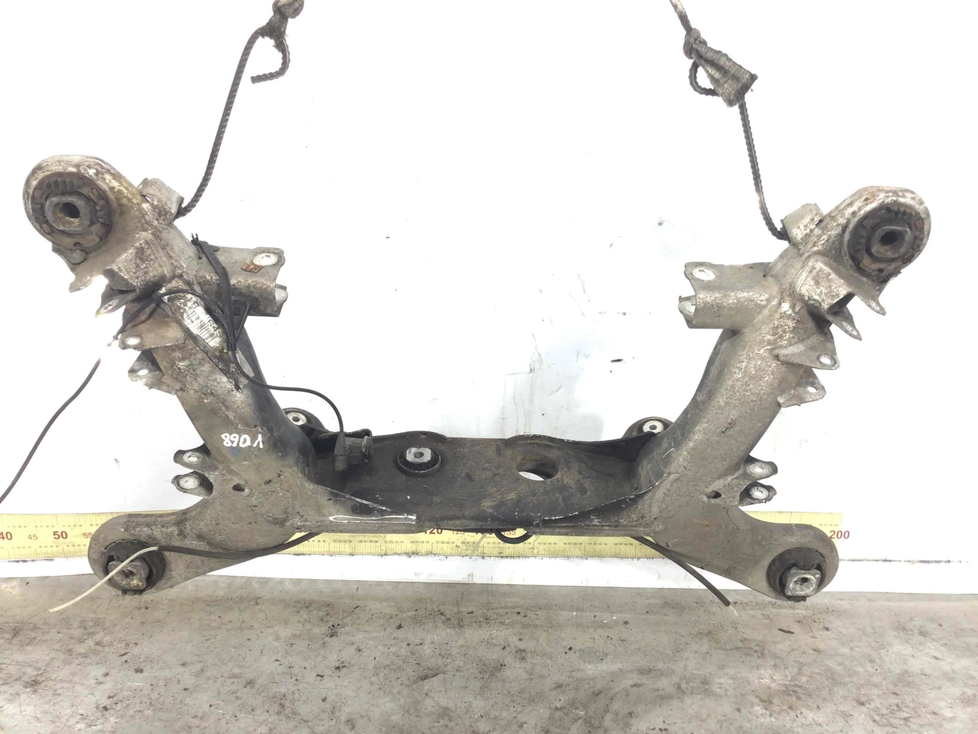 Балка подвески задняя Mercedes E-klasse E-klasse (W211) 2002 - 2009 дизель 2.7 CDI Автомат Универсал