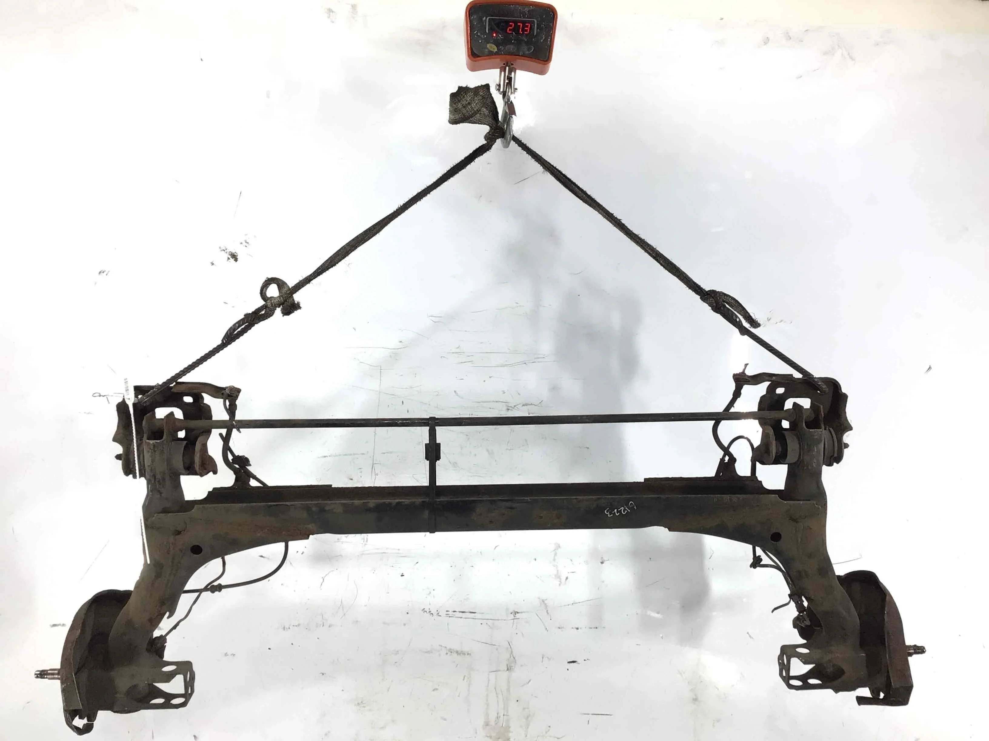 Балка подвески задняя Audi A4 B5 (1994-1999) бензин 1.6 i Механика Седан