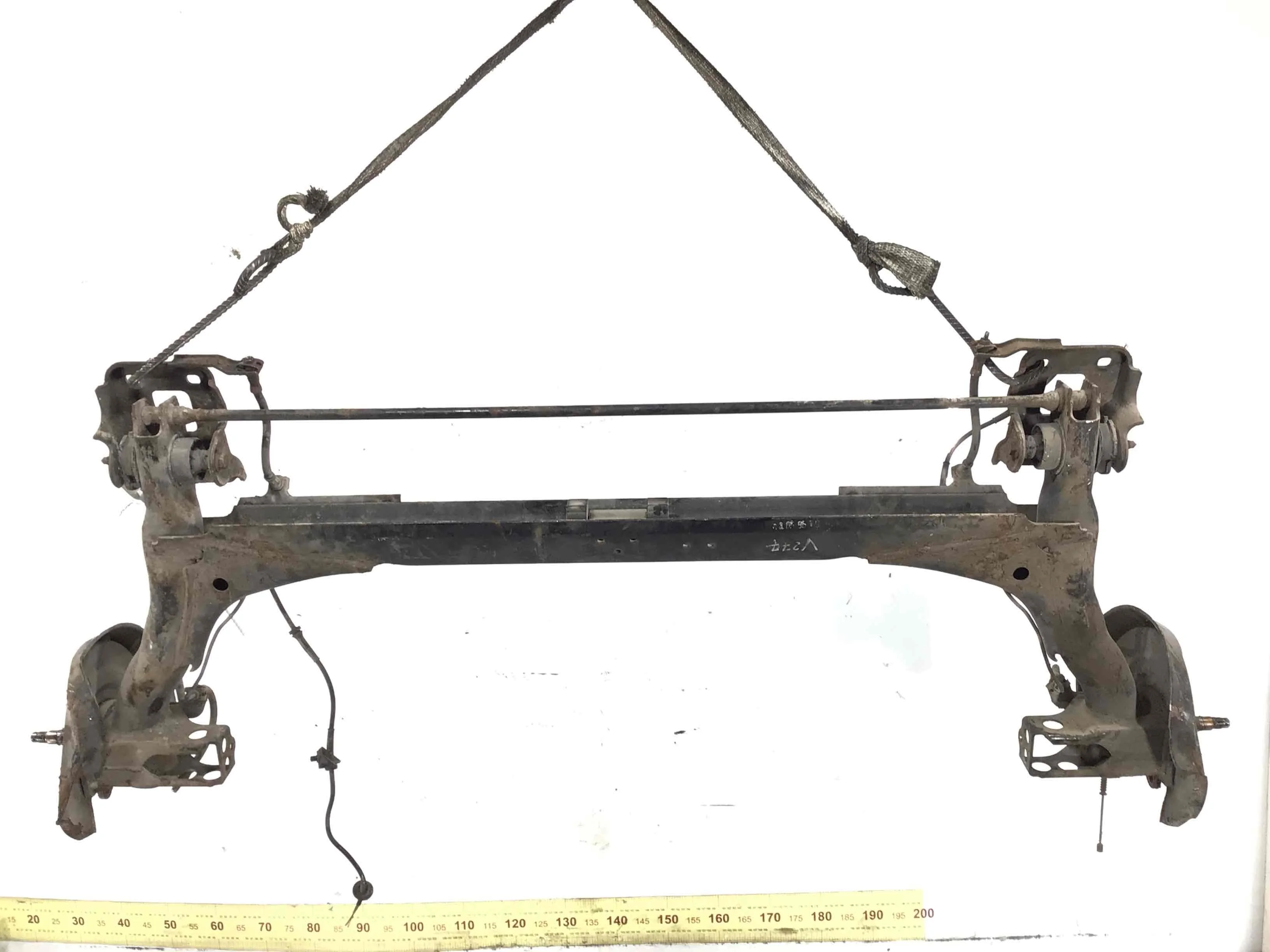 Балка подвески задняя Audi A4 B5 (1994-1999) бензин 1.6 i Механика Седан