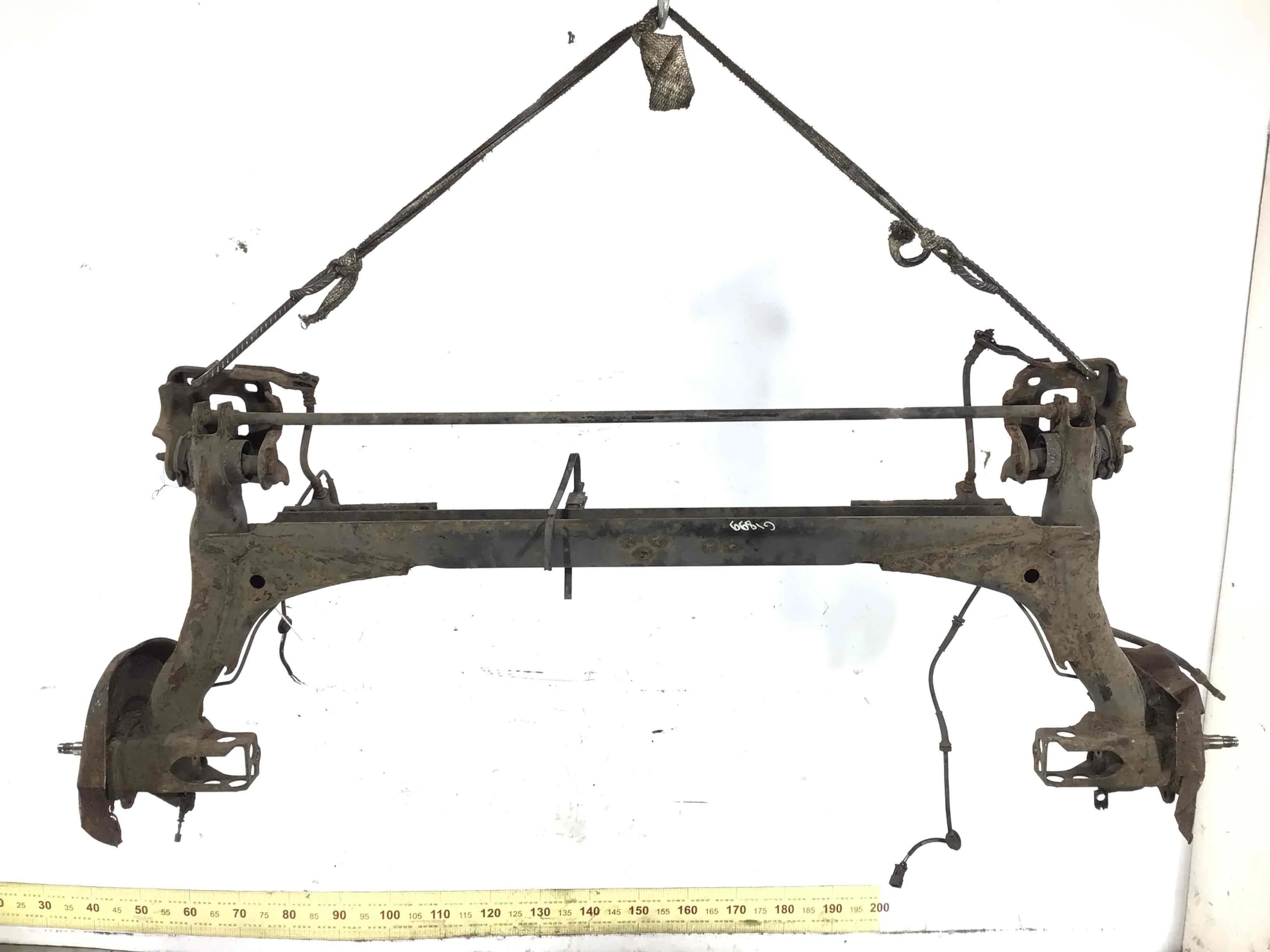 Балка подвески задняя Audi A4 B5 [рестайлинг] (1999-2001) бензин 1.6 i Механика Универсал