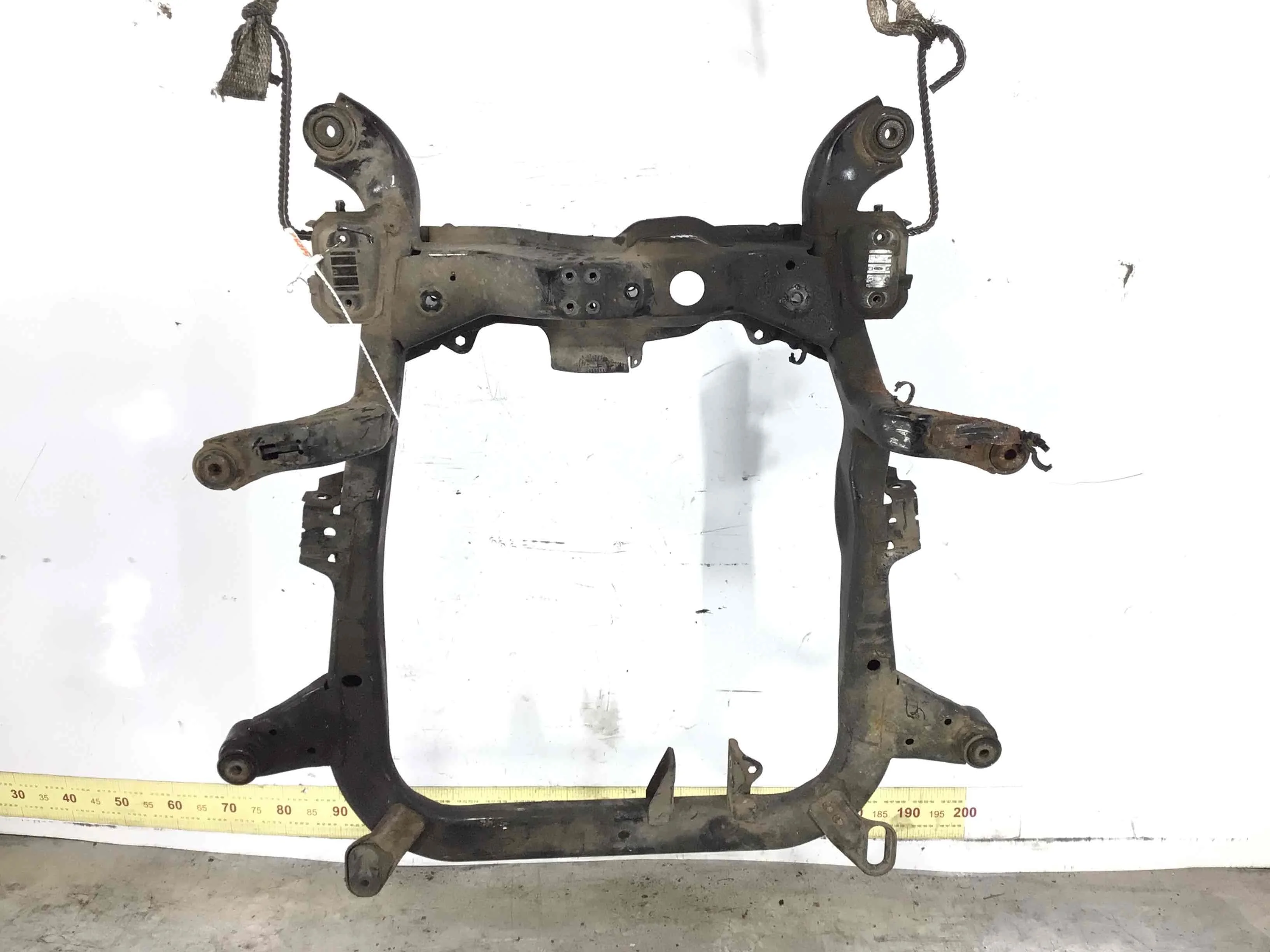 Балка подвески передняя (подрамник) Opel Astra H 2004-2007 бензин 1.6 i Механика Универсал