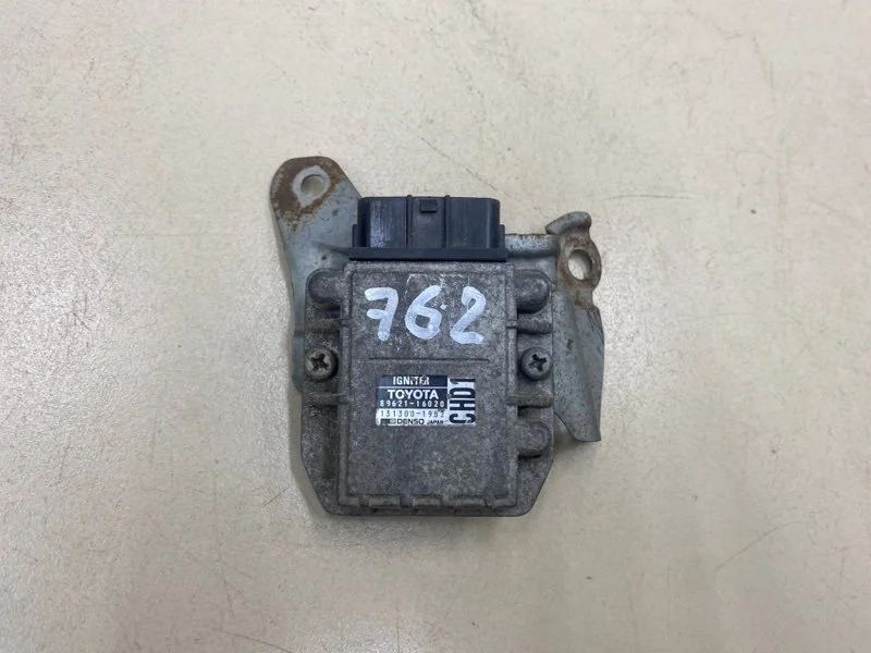 Коммутатор зажигания Toyota Carina AT191 7AFE 1995