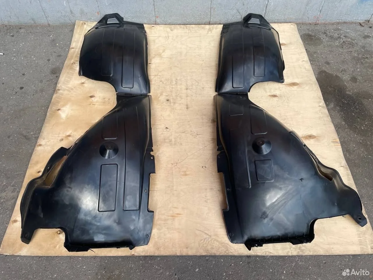 Подкрылок передний kia k5 dl3