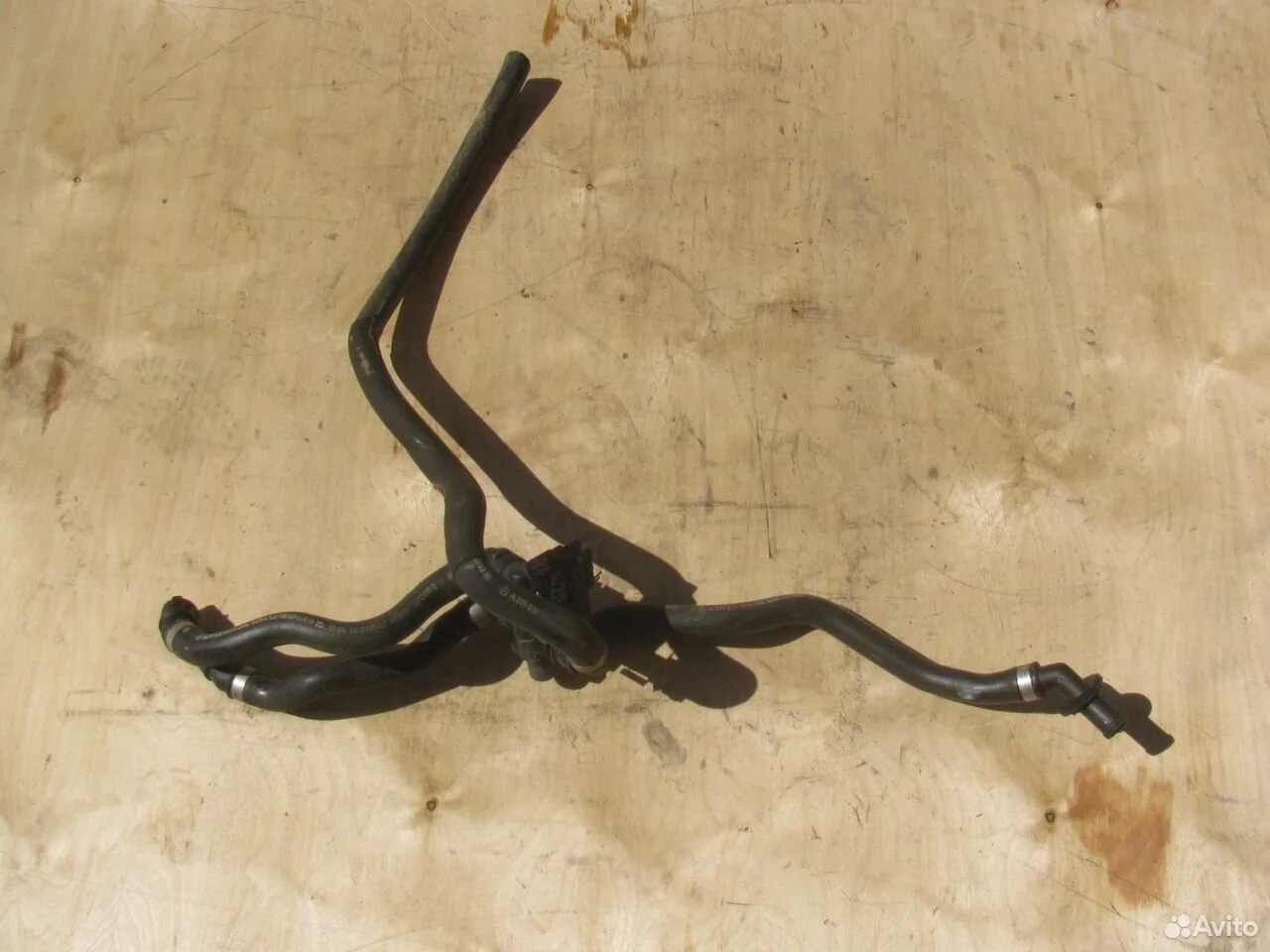 Кран печки mercedes e200 e320 w211