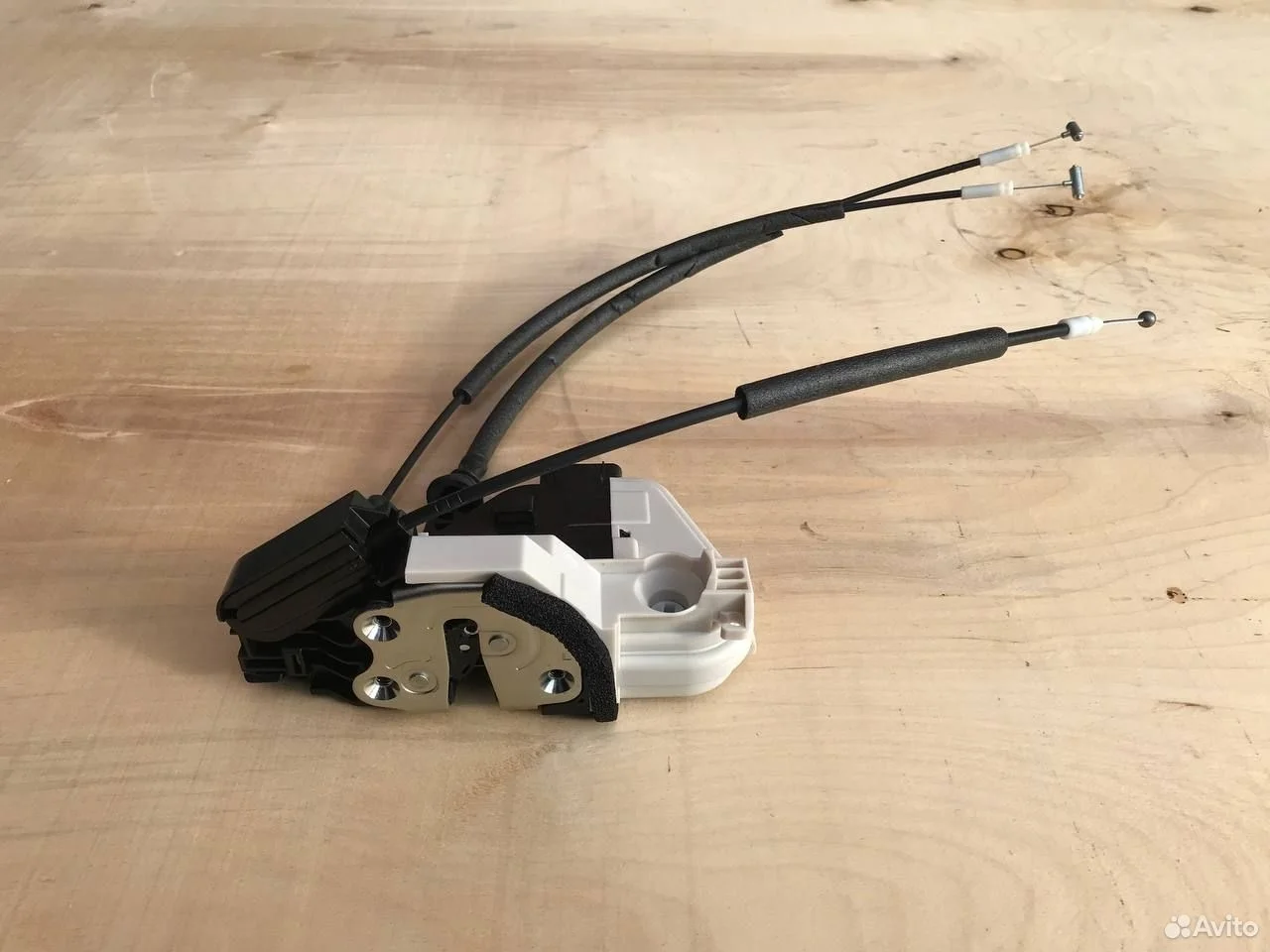 Замок передний левый hyundai santa fe 2013-2019