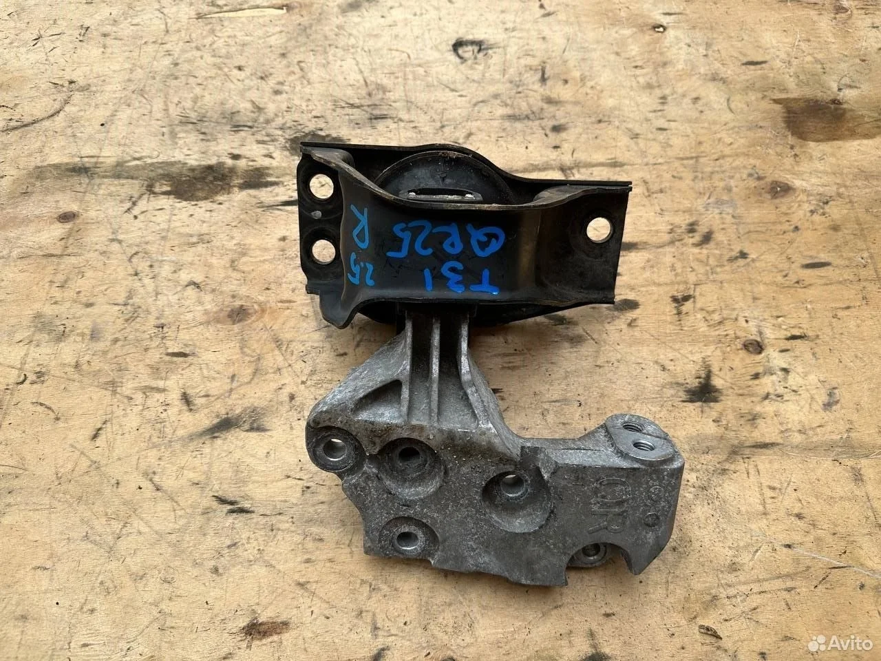 Подушка двигателя правая nissan x-trail t31 2.5