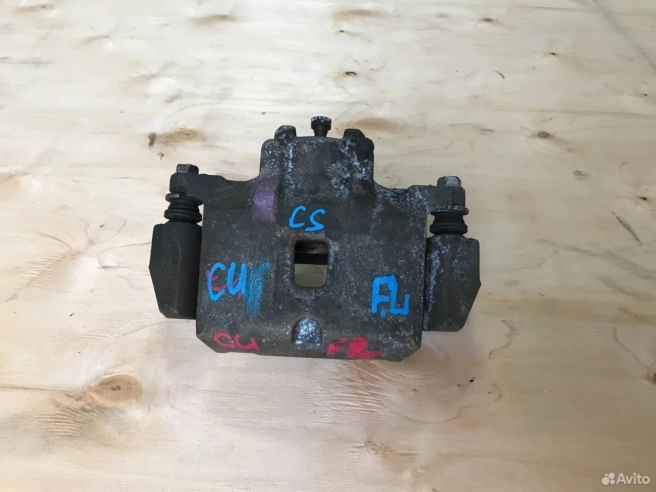 Суппорт передний mitsubishi outlander lancer