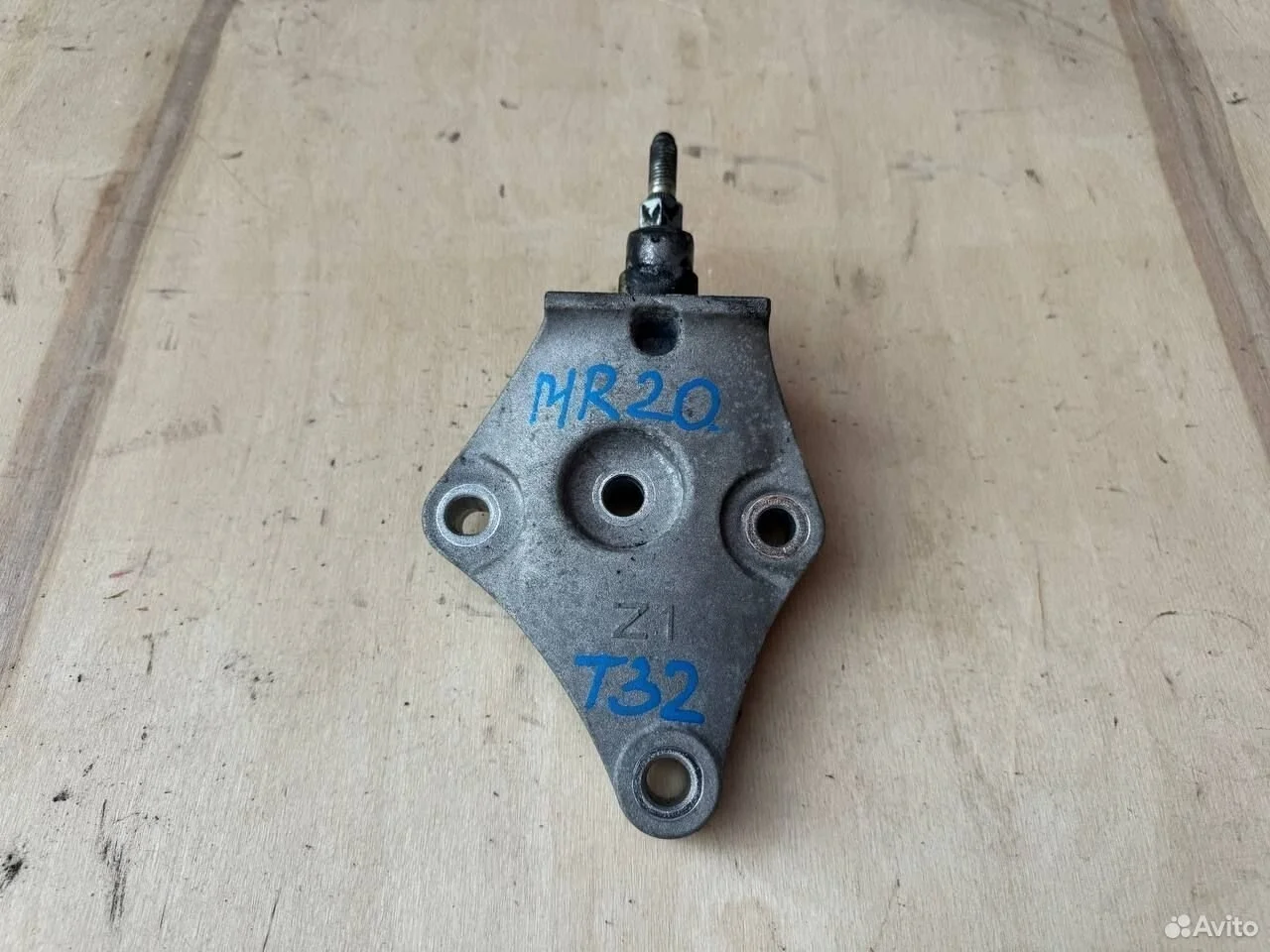 Кронштейн вариатора nissan x-trail t32 qashqai j11