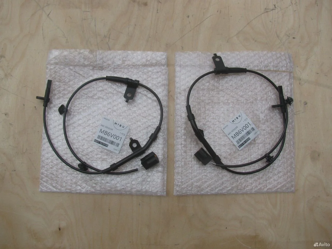 Датчик abs задний mitsubishi grandis na4w