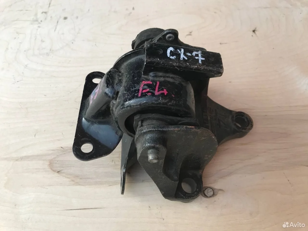 Подушка двигателя левая mazda cx-7