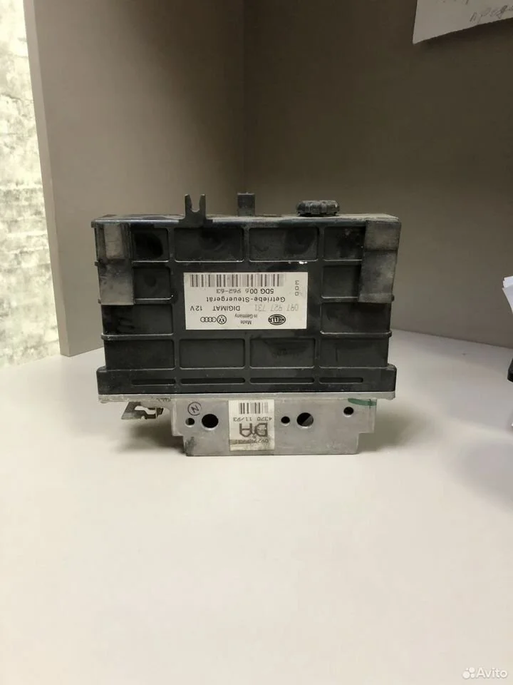 Блок управления акпп audi 100 c4