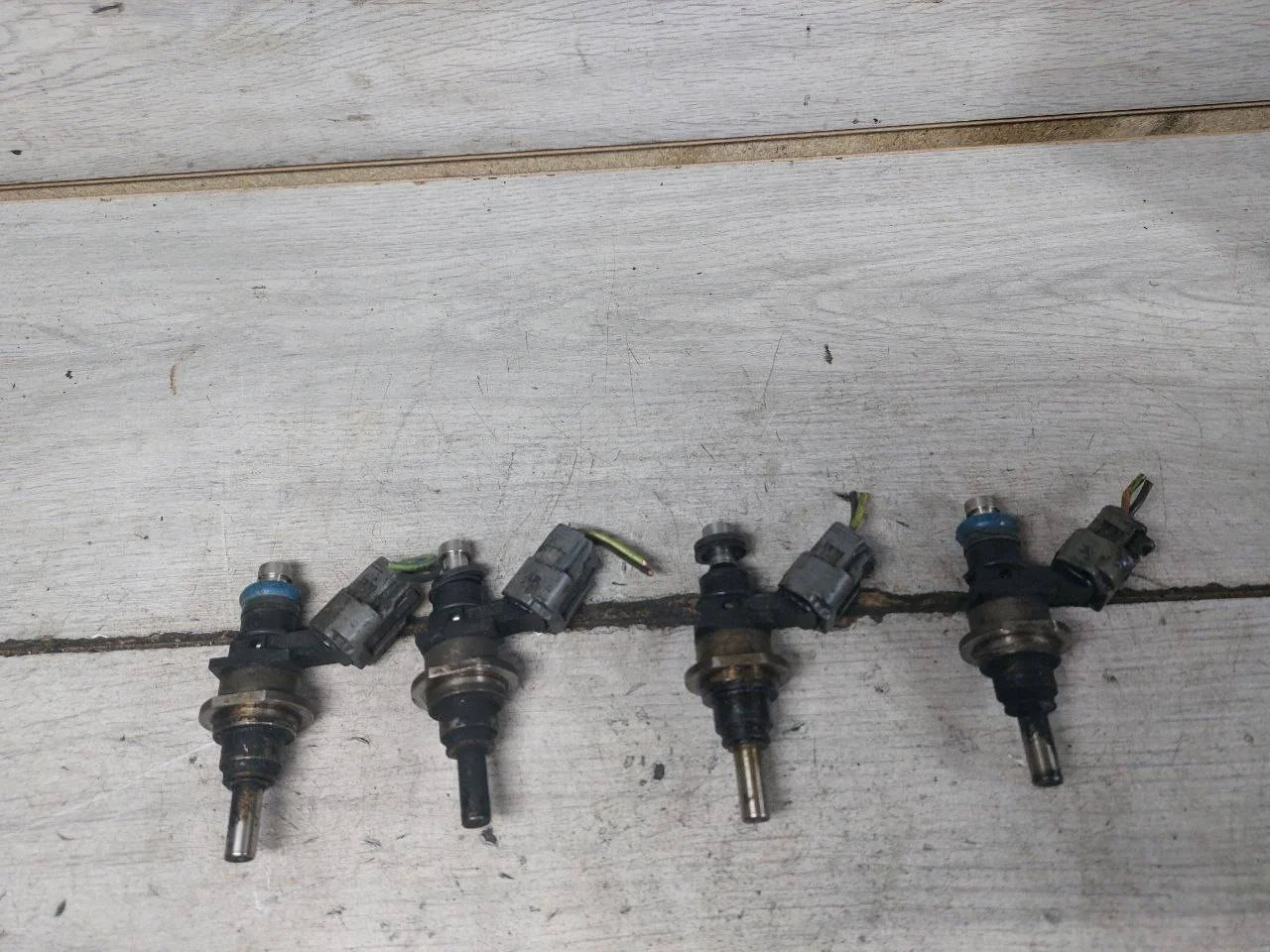 форсунка топливная Mazda CX-7