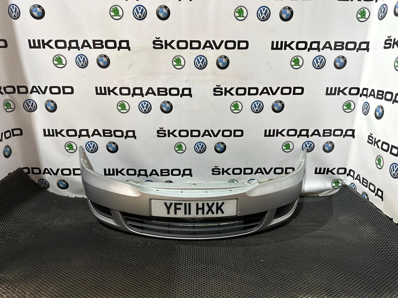 Бампер Skoda Octavia 2011 1Z0807221M A5 (1Z) 1.6 BSE, передний