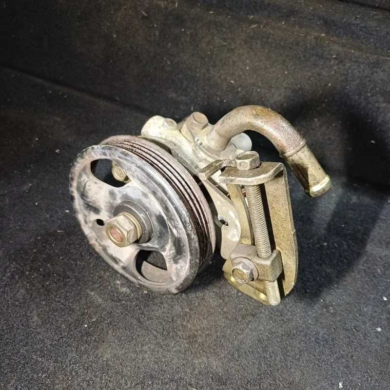 Насос гидроусилителя руля Nissan Teana