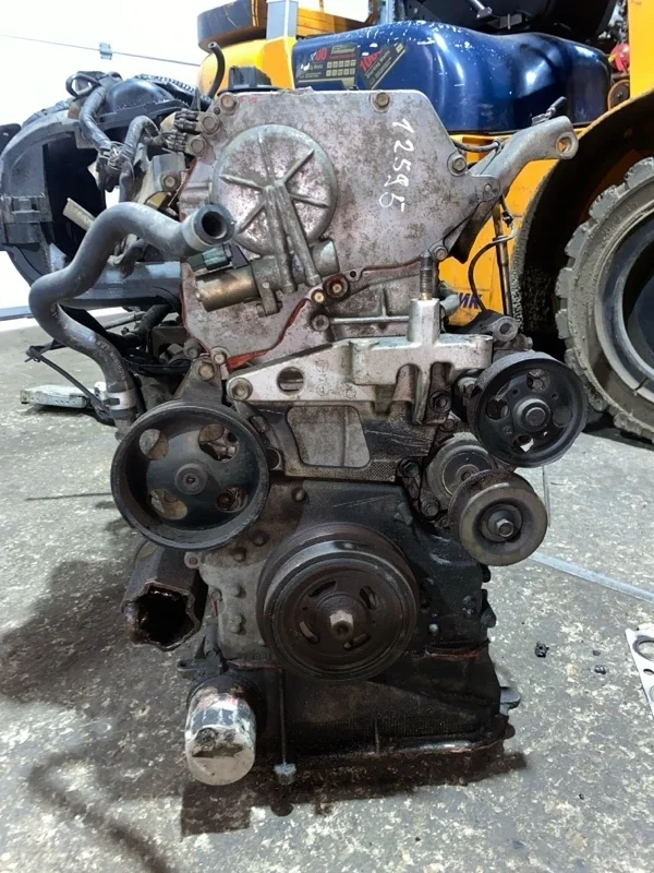 Двигатель Nissan Primera QR20DE P12 2.0 QR20DE