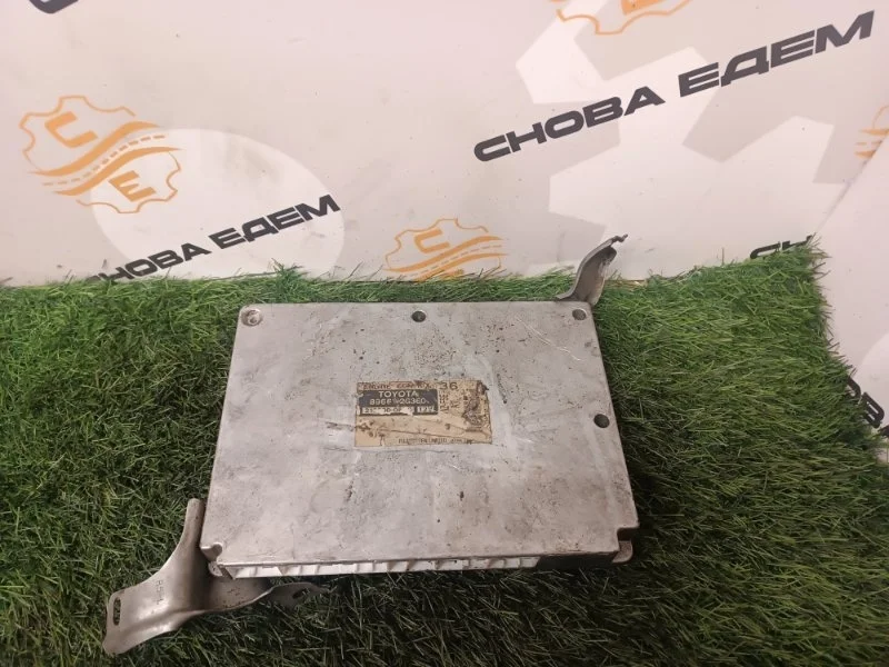 Блок управления двигателем Toyota Avensis 896612G360 1AZ-FSE