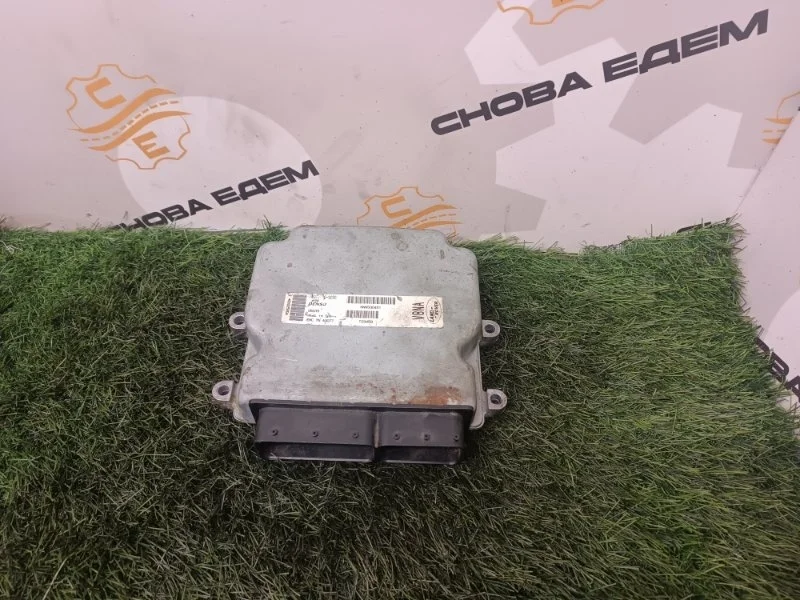 Блок управления двигателем Land Rover Discovery NNN500451 L319