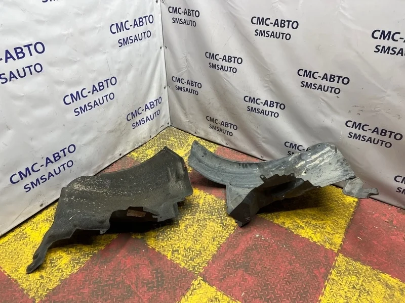 Подкрылок Audi A8 2005 4E0821172P D3 BPK, передний правый