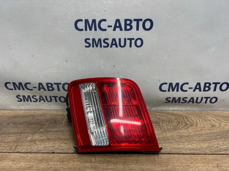 Фонарь крышки багажника Audi A8 2005 4E0945094G D3 BPK, задний правый