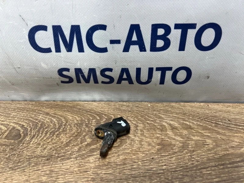 Датчик АБС ABS Volvo V40 Cross Country 30748149 V40 CROSS COUNTRY B5204T9, передний