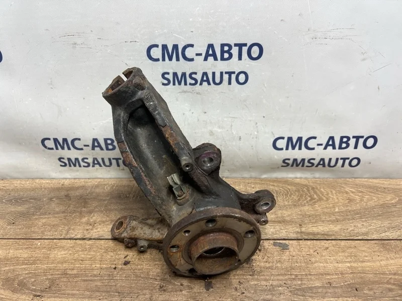 Кулак поворотный Volvo XC60 2014-2017 31451327 ХС60 B5254T12, передний правый