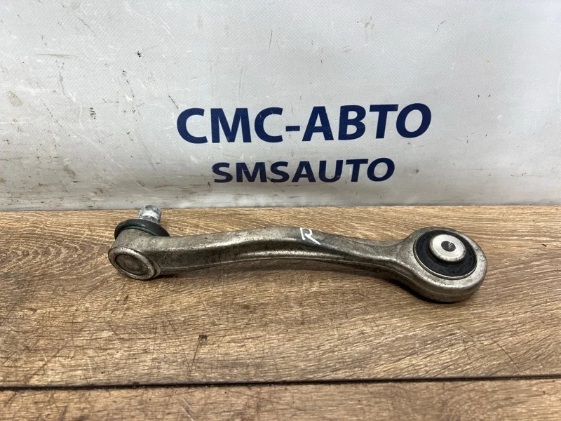 Рычаг верхний Audi A8 2017 4H0407510F D4 3.0 CRE, передний правый