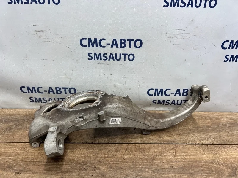 Кулак поворотный Audi A8 2017 4H0407254L D4 3.0 CRE, передний правый