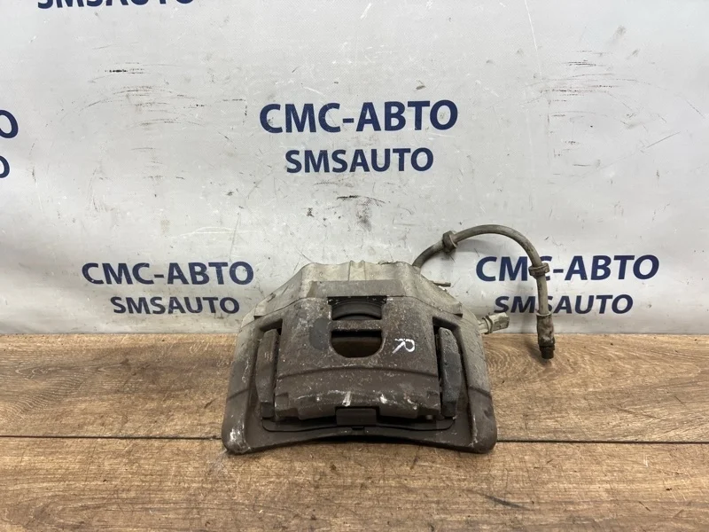 Суппорт Audi A6 2006 4F0615124 C6 3.2 AUK, передний правый