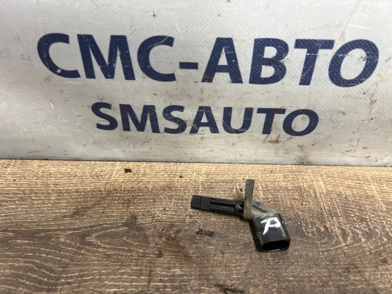 Датчик АБС ABS Audi A6 2006 4E0927804D C6 3.2 AUK, передний правый