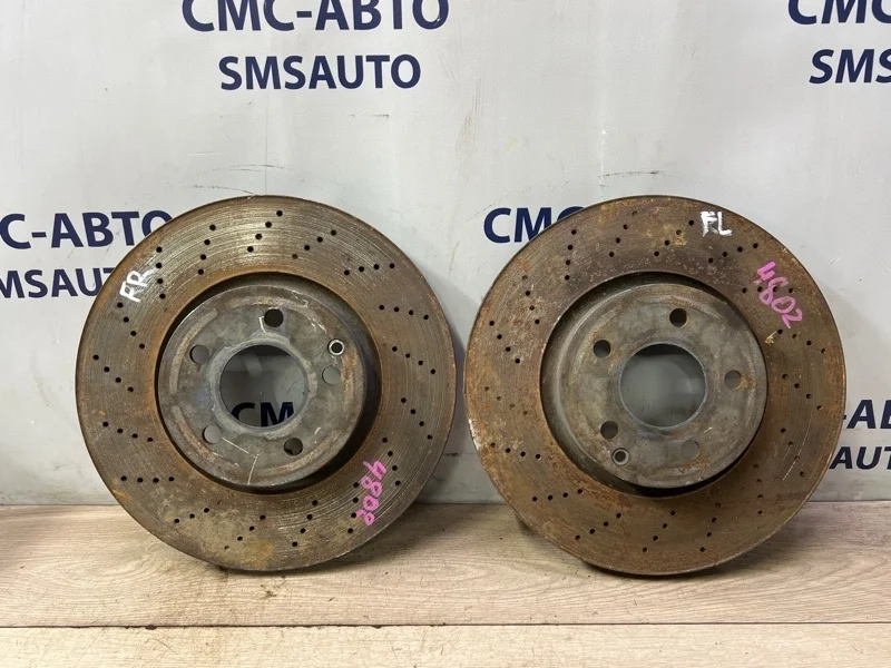 Диск тормозной Mercedes-Benz E-Class 2011 A0004211112 W212 271.860, передний