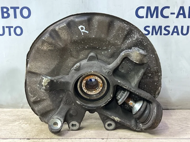 Кулак поворотный Mercedes-Benz ML 2012 A1663500208 W166 642.826, задний правый