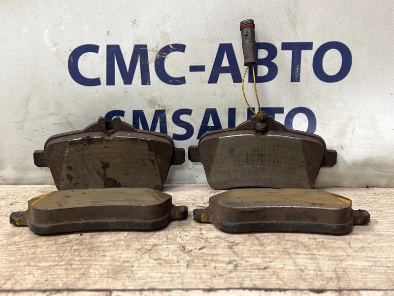 Колодки тормозные Mercedes-Benz ML 2012 A0074207720 W166 642.826, задние