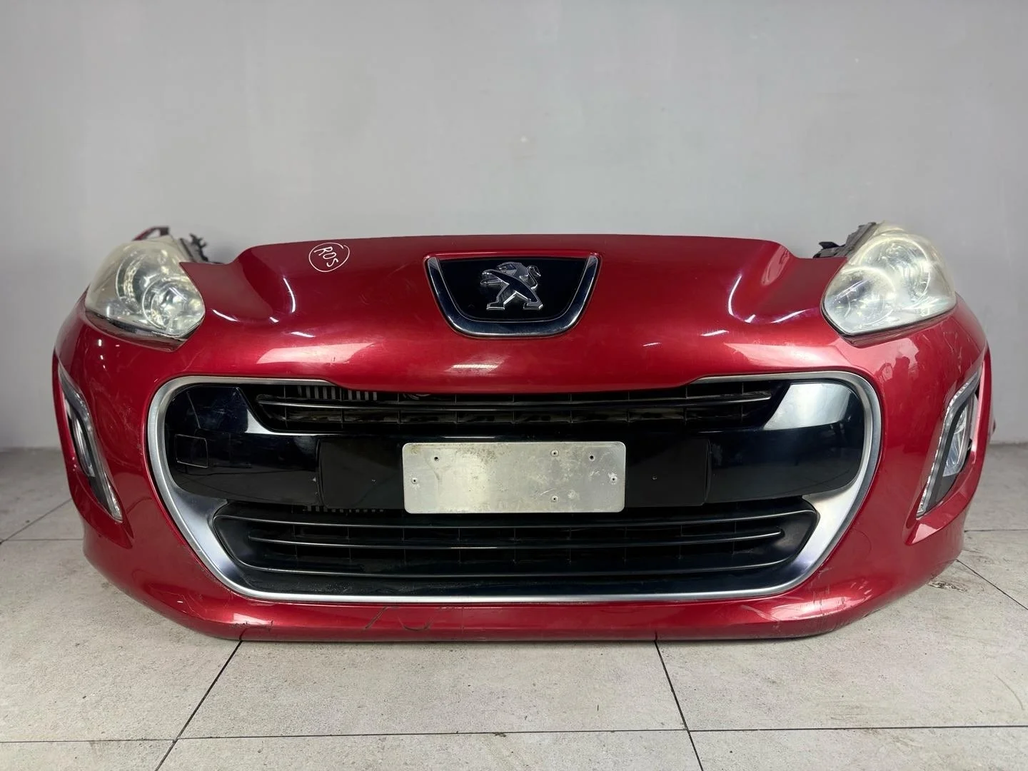 Передняя часть (ноускат) в сборе Peugeot 308 рест.