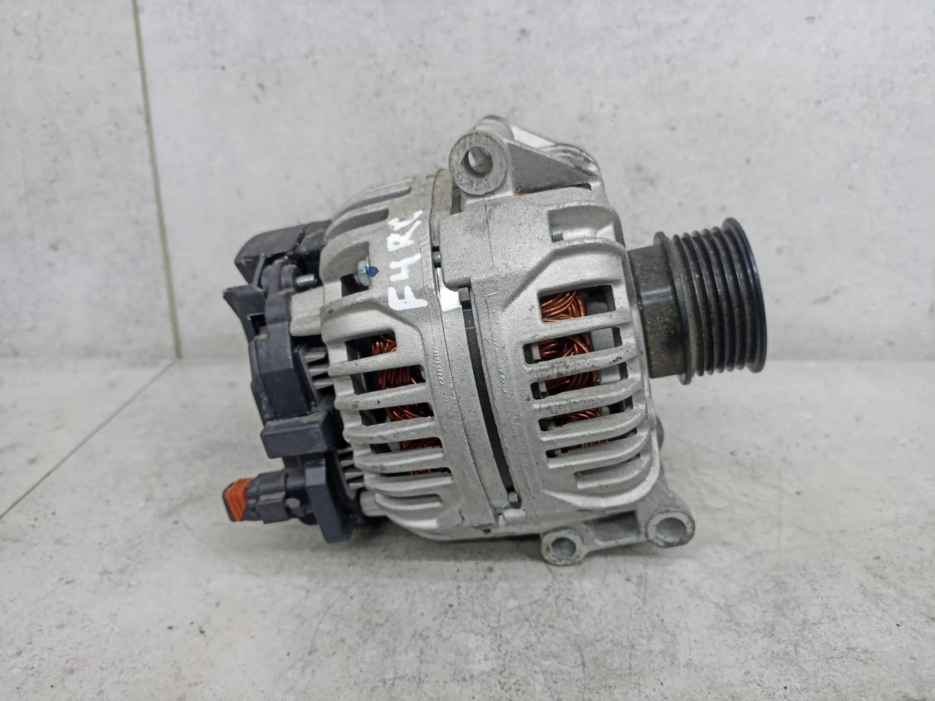 Генератор Renault Logan 2009 8200438148