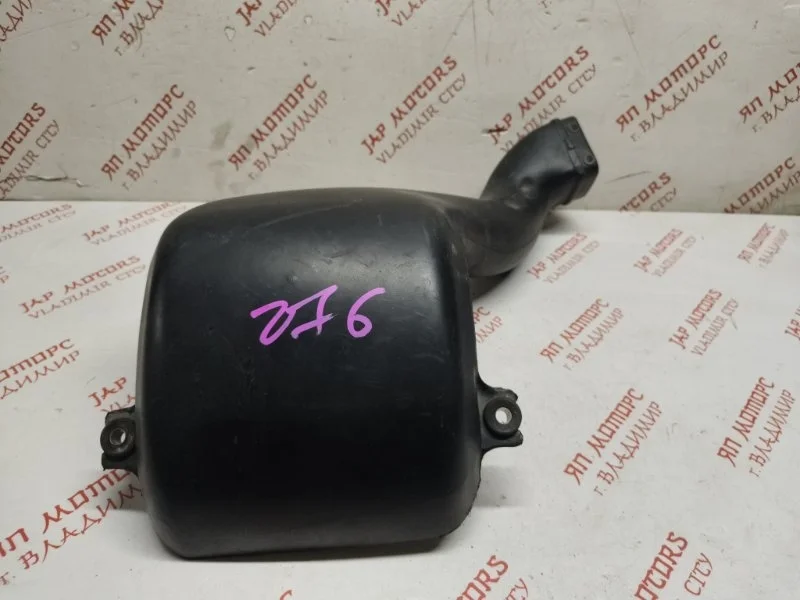 Воздухозаборник Volvo XC90 B5254T2 2004