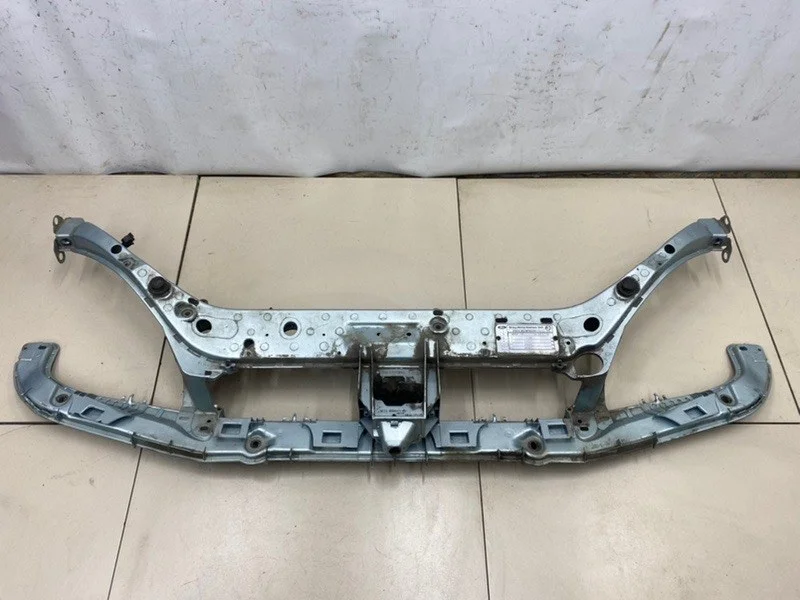 Панель передняя (Телевизор) Ford Focus 1 ХЭТЧБЕК