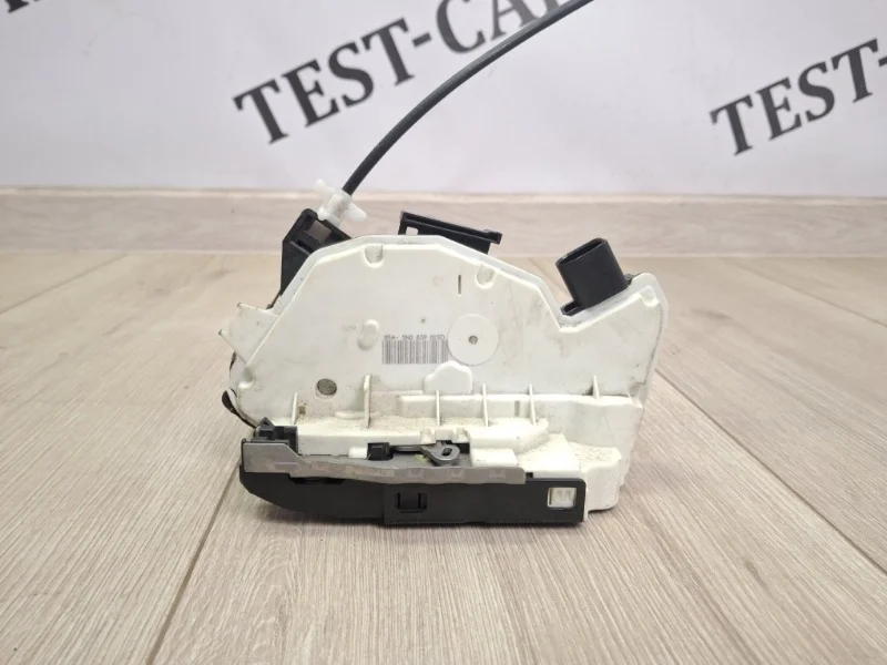 Замок двери VW Tiguan 1 2008-2018 5N