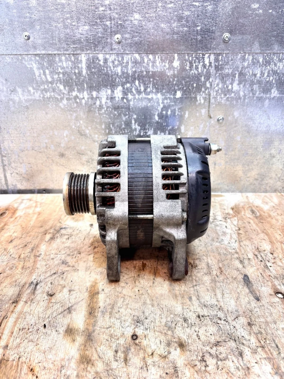 Генератор Nissan для двигателя MR18DE / MR20DE Qashqai I (2006—2010) В наличии