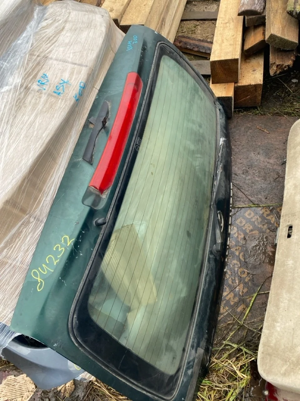 Дверь багажника Toyota Land Cruiser 1998-2007 100