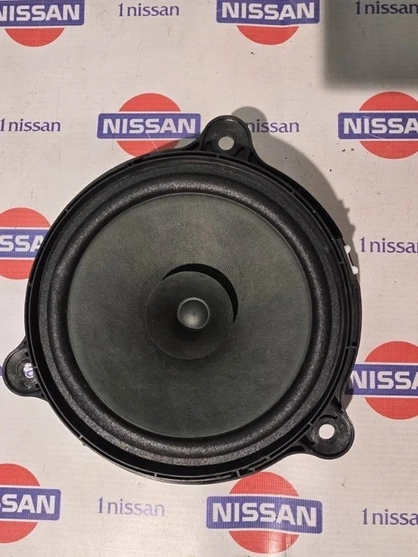 Динамик Nissan X Trail 2017 281563SG0A T32 M9R, задний правый