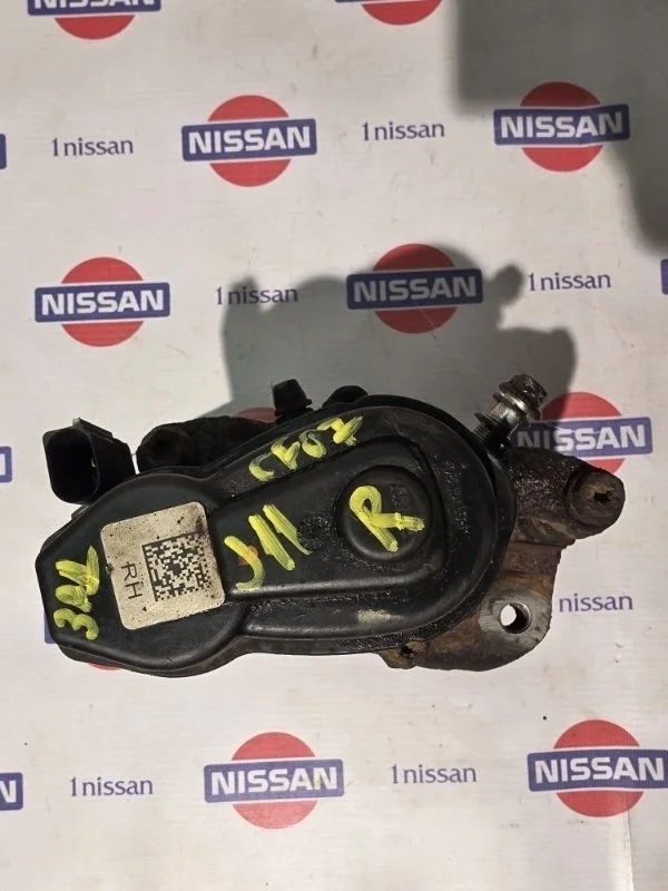 Суппорт тормозной Nissan Qashqai 2015 440014EA0A J11 HRA2, задний правый